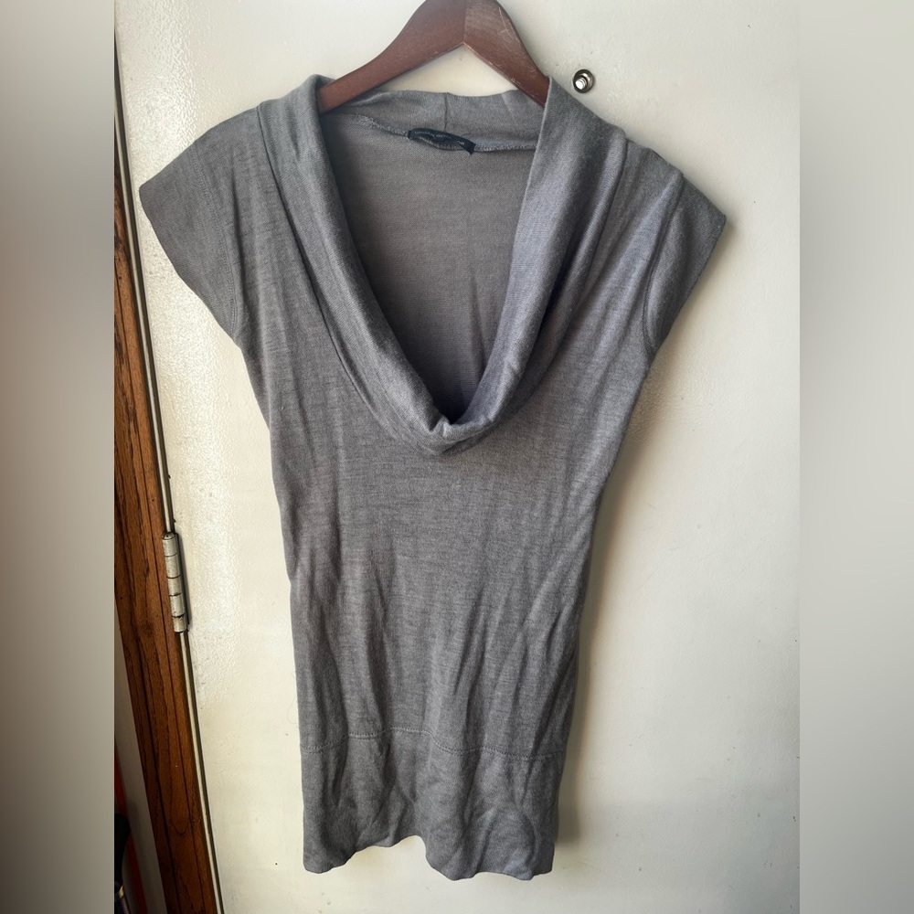 3/$25 Gray Cowl Neckline Short Sleeve Tunic